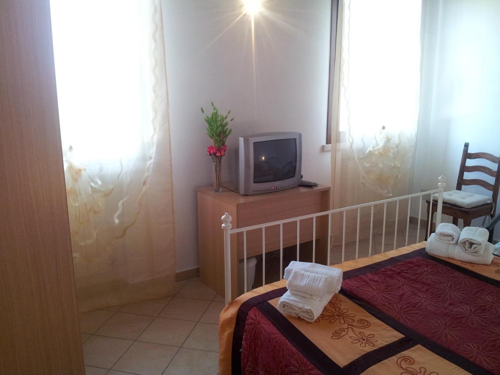 Bb Parco Del Mincio Bed & Breakfast Virgilio Exterior foto