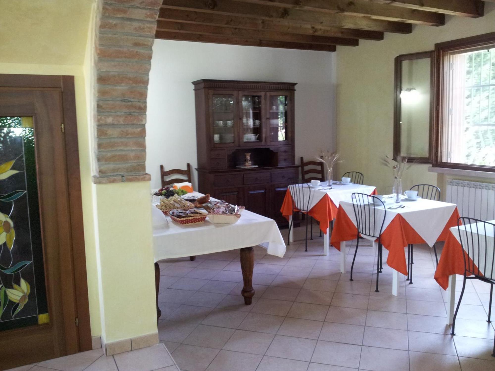 Bb Parco Del Mincio Bed & Breakfast Virgilio Exterior foto